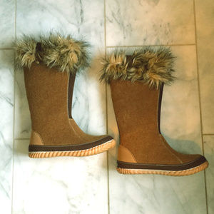 {Sorel} The Cozy Cate Winter Snow Boot - Brand New